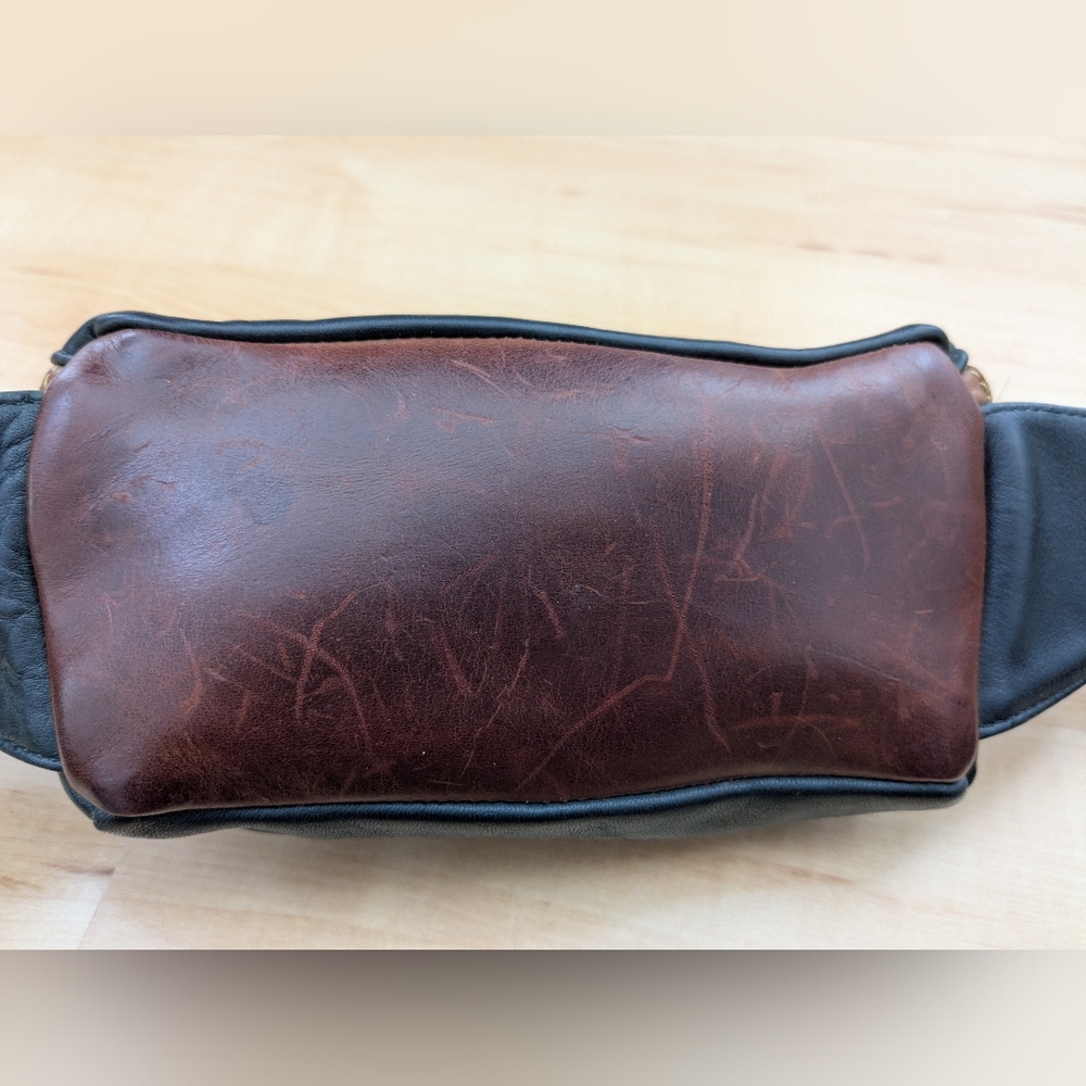 Vintage Roots Genuine Leather Belt Bag - Picture 13 of 16